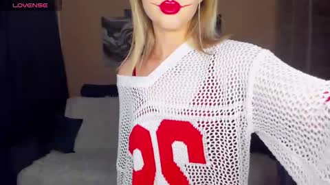 Anfisa online show from 11.11.25