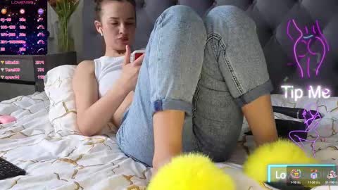 Snapshot of ange1ok chatting on 03.12.25 ange1ok online show from 03.12.25