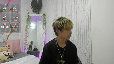 angeel_tay online show from 06.09.26