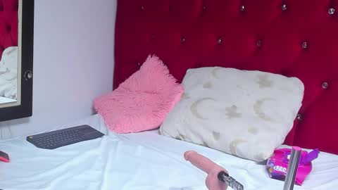 ANGELA online show from 10.18.25