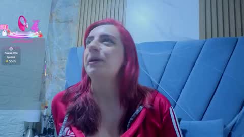 angel__red_ online show from 11.02.25