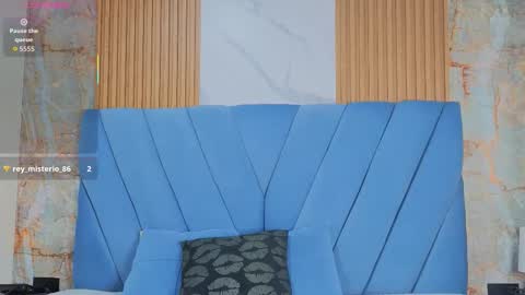 angel__red_ online show from 11.24.25