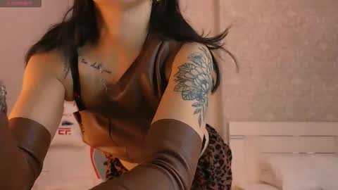 Snapshot of angel_asia_ chatting on 11.07.25 angel_asia_ online show from 11.07.25