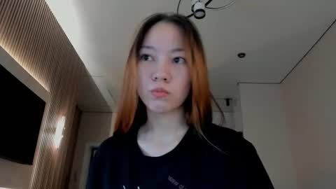 Luluu Chu  online show from 07.16.26
