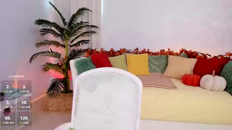 Snapshot of angel_claire chatting on 11.16.25 Claire - be back soon online show from 11.16.25