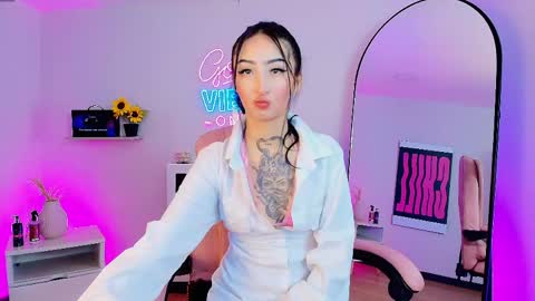 Angel Cooper online show from 04.15.26