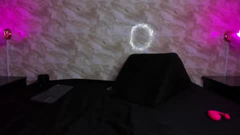 Angel Cuervo online show from 10.21.25