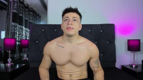 Angel Cuervo online show from 12.03.25