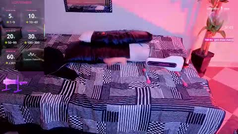 Angel-dragun online show from 09.30.25