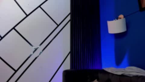 Angel-dragun online show from 10.21.25