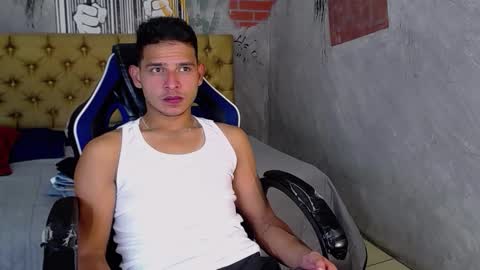 Angel Dusstt online show from 11.26.25