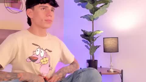 Snapshot of angel_eros_ chatting on 02.27.26 Angel online show from 02.27.26