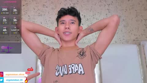 ngel Esteban  online show from 01.12.25