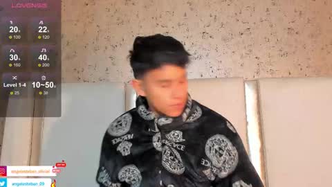 ngel Esteban  online show from 02.13.25