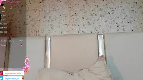 ngel Esteban  online show from 02.21.25