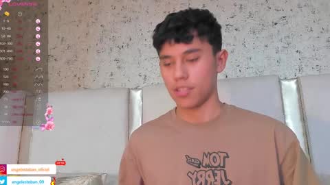 ngel Esteban  online show from 02.28.25