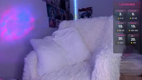 Snapshot of angel_hao chatting on 09.09.25 Hao online show from 09.09.25