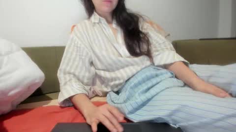 Snapshot of angel_lee__ chatting on 02.07.26 angel_lee__ online show from 02.07.26