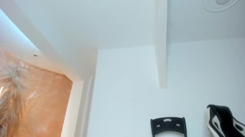 Snapshot of angel_nicolas chatting on 12.18.24 ANGEL online show from 12.18.24