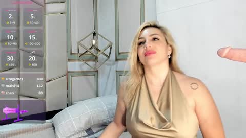 Snapshot of angel_vibes_ chatting on 01.23.25 Angel online show from 01.23.25