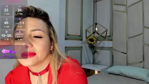 Snapshot of angel_vibes_ chatting on 03.11.25 Angel online show from 03.11.25