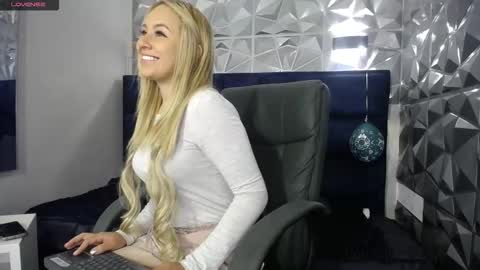 Angel online show from 12.22.25