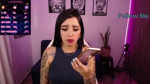 Angela online show from 11.05.25