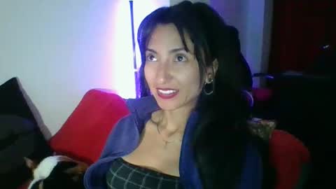 Snapshot of angela_mis chatting on 01.22.25 Angela online show from 01.22.25