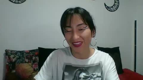 Snapshot of angela_mis chatting on 02.05.25 Angela online show from 02.05.25