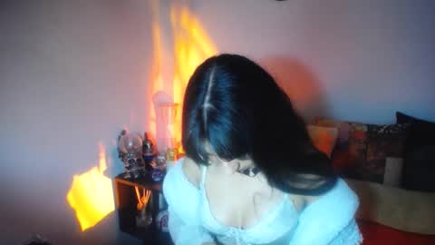 Snapshot of angela_mis chatting on 10.19.25 Angela online show from 10.19.25