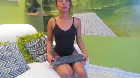angela_rendon online show from 06.13.26