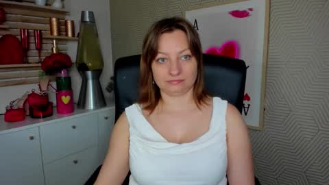 Angela online show from 04.24.26