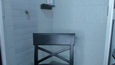 Snapshot of angelaa_cute chatting on 01.30.25 ANGELA online show from 01.30.25