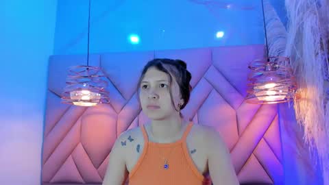 Snapshot of angelaa_cute chatting on 02.28.25 ANGELA online show from 02.28.25