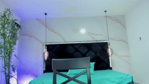 Snapshot of angelaa_cute chatting on 09.13.25 ANGELA online show from 09.13.25