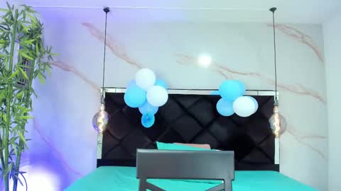 Snapshot of angelaa_cute chatting on 09.25.25 ANGELA online show from 09.25.25