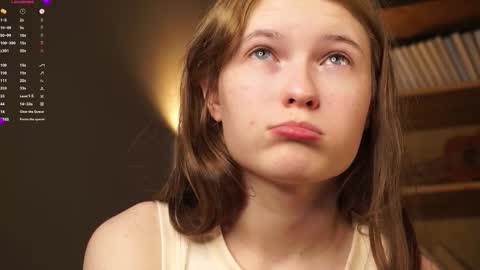 Snapshot of angelabalay chatting on 01.18.26 Mary online show from 01.18.26