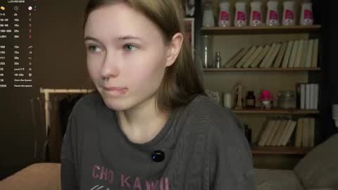 Snapshot of angelabalay chatting on 02.11.26 Mary online show from 02.11.26