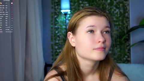 Snapshot of angelabalay chatting on 03.09.26 Mary online show from 03.09.26