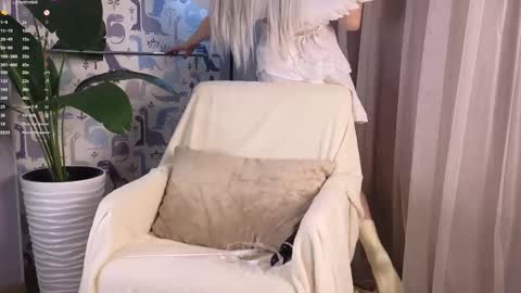 Snapshot of angelabalay chatting on 03.13.26 Mary online show from 03.13.26