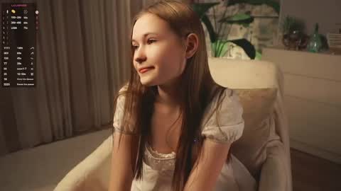 Snapshot of angelabalay chatting on 04.01.26 Mary online show from 04.01.26