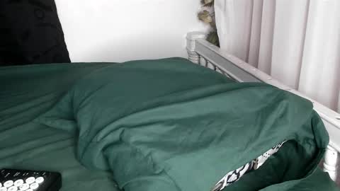 ANGELA online show from 09.22.25