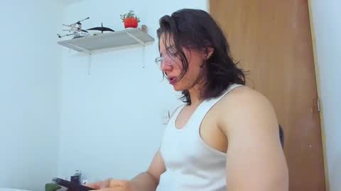 Angel Bennet online show from 02.16.25