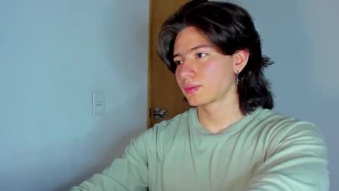 Angel Bennet online show from 11.14.25