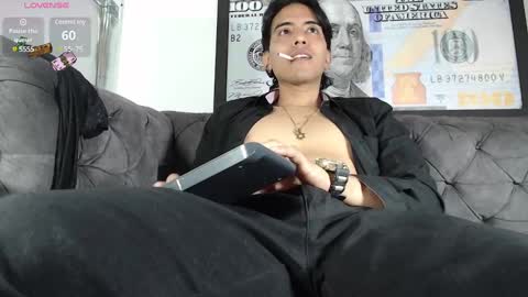 Snapshot of angelbianchi chatting on 12.27.24 Angel Bianchi online show from 12.27.24