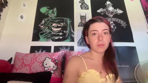 Snapshot of angelcak3s chatting on 02.26.25 venellope888 online show from 02.26.25