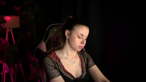 Angel online show from 05.18.26