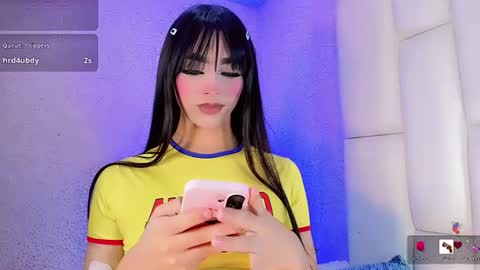 Snapshot of angeles_bust chatting on 06.27.26 angeles_bust online show from 06.27.26
