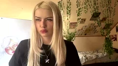 Lena online show from 04.16.26