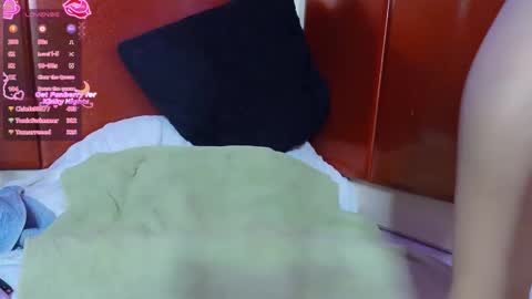 Jenny online show from 04.11.26